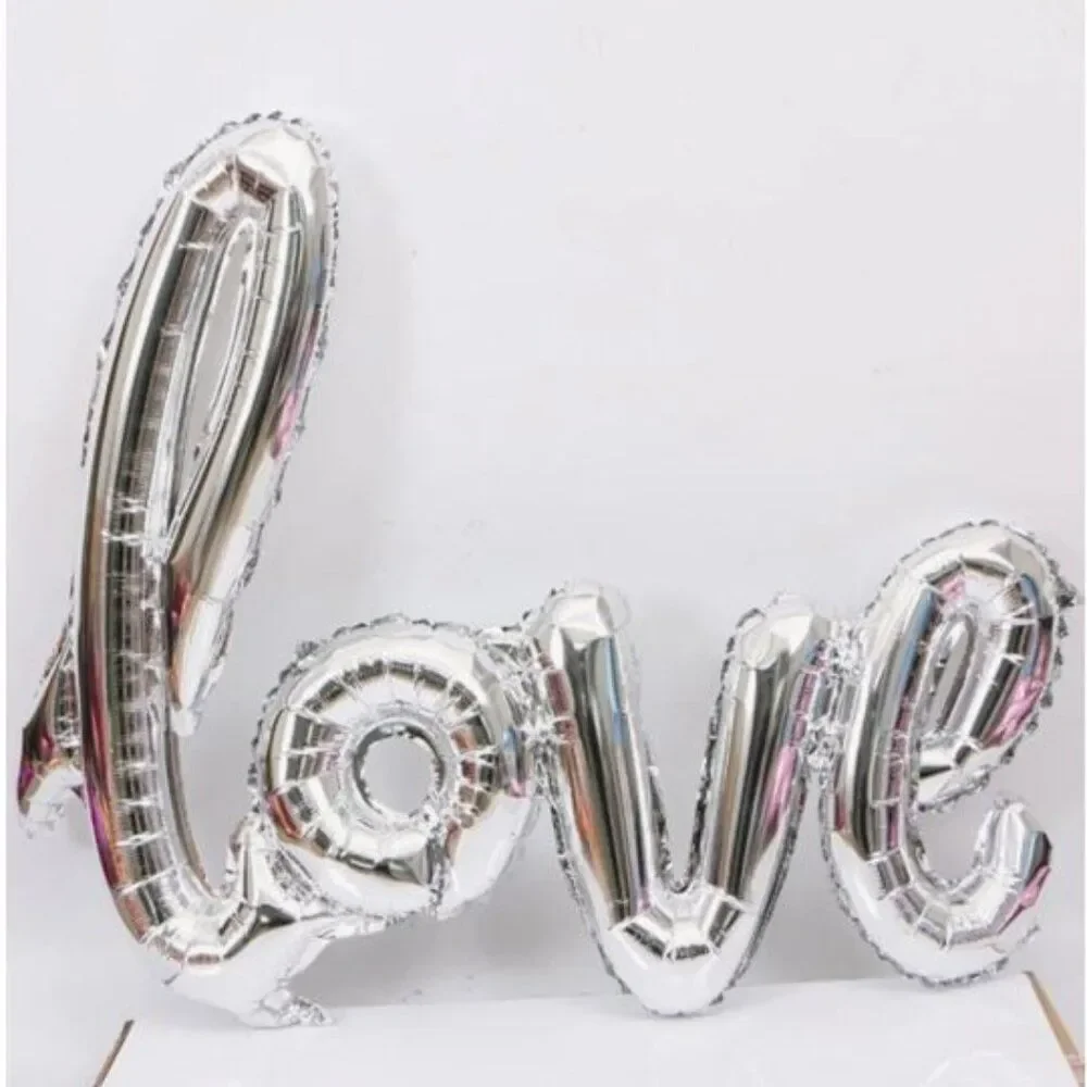 NWT, Love Foil Balloon